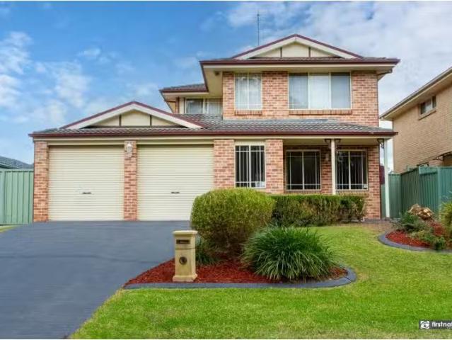 Cheap 4 BR 17 Musselburgh Close, GLENMORE PARK House for rent.