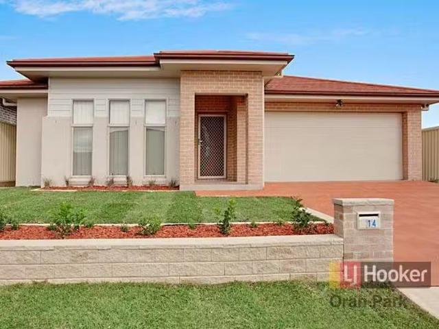 New 4 BR 14 Thorpe Circuit, Oran Park House for rent Listed b.
