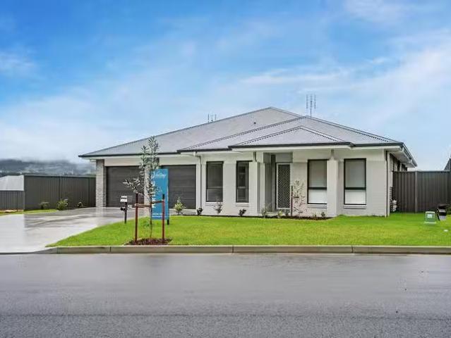Unique 4 BR 1/59 Crossing Street, Bellbird, NSW 2325