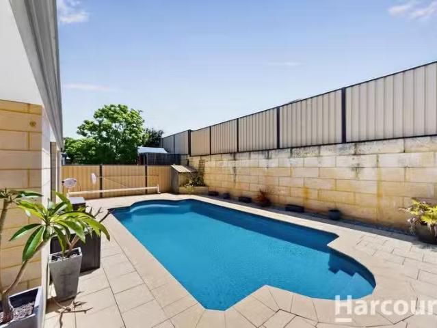 New 4 BR 15 Rocklands Loop, CARRAMAR, WA 6031 House for Rent