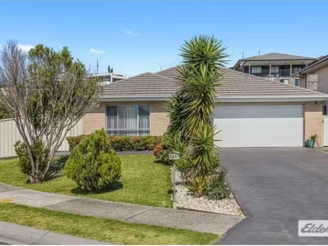Cozy 4 BR 165 Shearwater Drive, Lake Heights House for rent L.