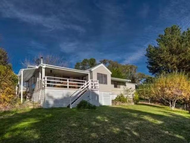Cheap 4 BR 1 Ingrow Lane, Daylesford, VIC 3460