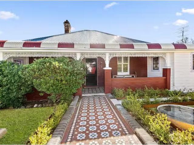 For Rent! 4 BR 201 Argyle Street, MOSS VALE House for rent Li.