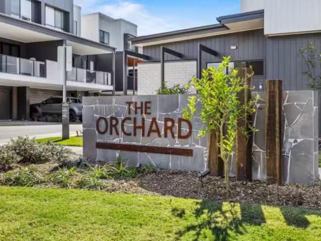 Cozy 4 BR 21/80 Plucks Road, Arana Hills, QLD 4054