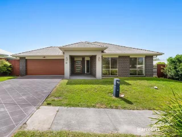 For Rent! 4 BR 21 Trailblazer Drive, FLAGSTONE, QLD 4280 Hou.