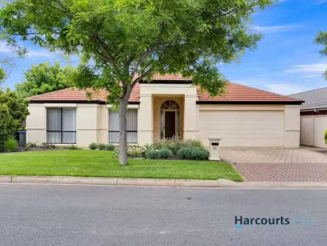 Cozy 4 BR 21 Meadowbank Terrace, NORTHGATE, SA 5085 House fo.