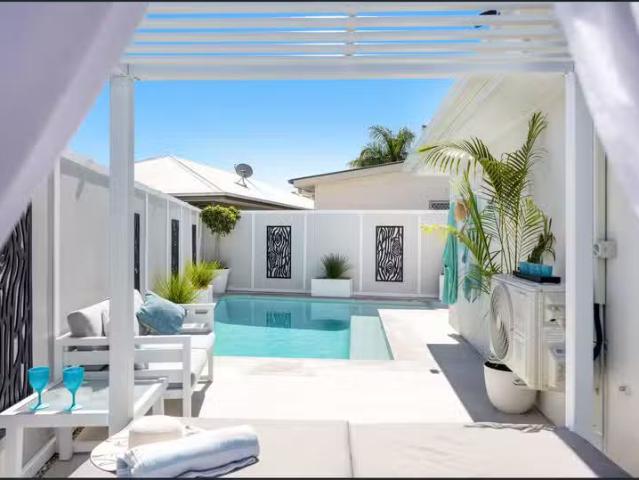 For Rent! 4 BR 22 FOXTAIL CIRCUIT, MOUNTAIN CREEK, QLD 4557.