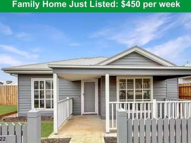 Rental! 4 BR 22 Mitiamo Street, Eynesbury, VIC 3338