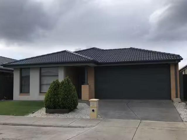 Charming 4 BR 27 Marengo Street, TARNEIT, VIC 3029 House for.