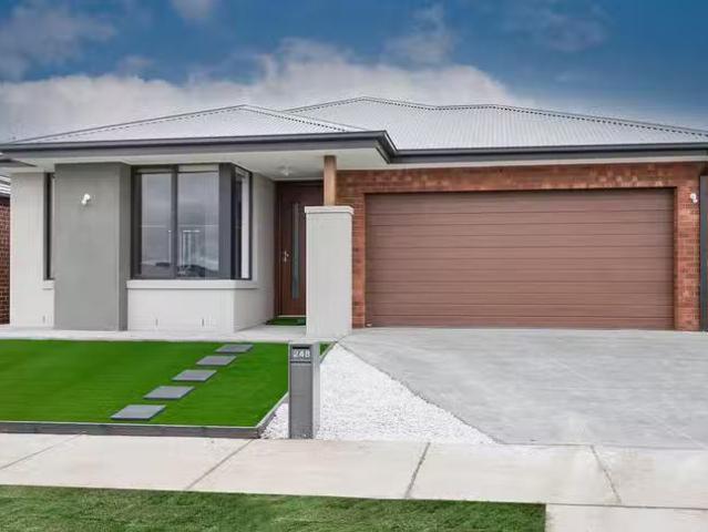 Cheap 4 BR 248 Ballarat Carngham Road, Alfredton, VIC 3350