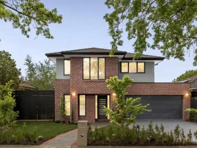 Charming 4 BR 25 Devon Street, Box Hill South VIC 3128 House.