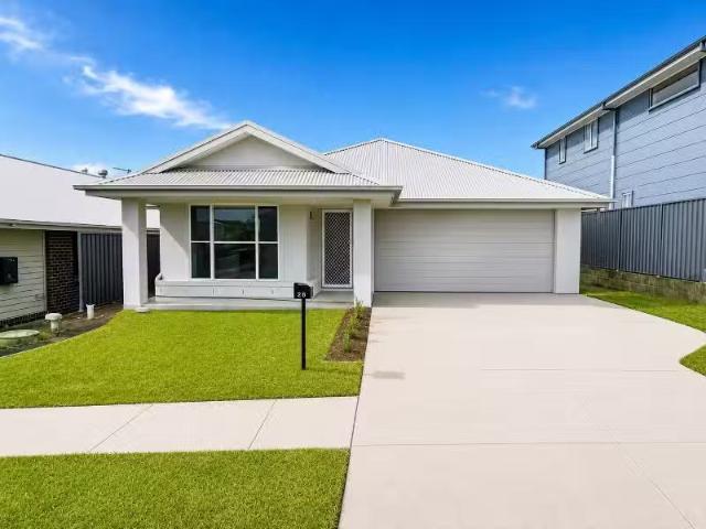 Nice 4 BR 28 Cappella St, North Rothbury House for rent Liste.