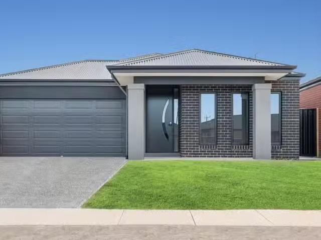 For Rent! 4 BR 30 Minnauns Road, Lovely Banks, VIC 3213 Hous.