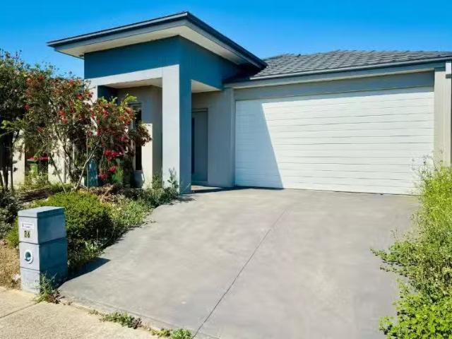 New 4 BR 36 Heartlands Boulevard, TARNEIT House for rent List.