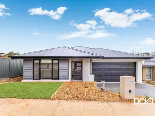 Rental! 4 BR 3 Jumbuck Lane, Strathfieldsaye, VIC 3551