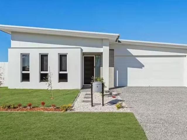 Just in! 4 BR 3 Jeanine Crescent, Nirimba, QLD 4551