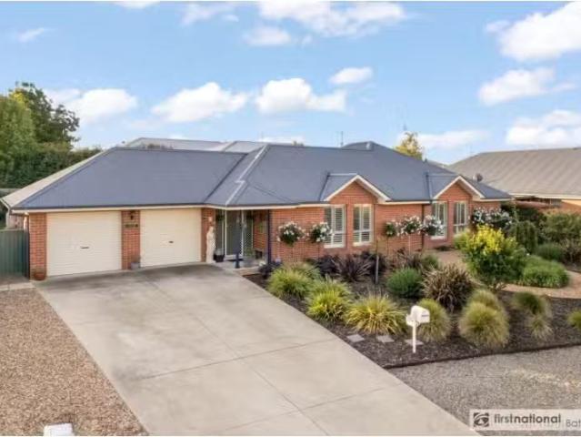 Nice 4 BR 3 Phillip Street, Llanarth House for rent Listed by.