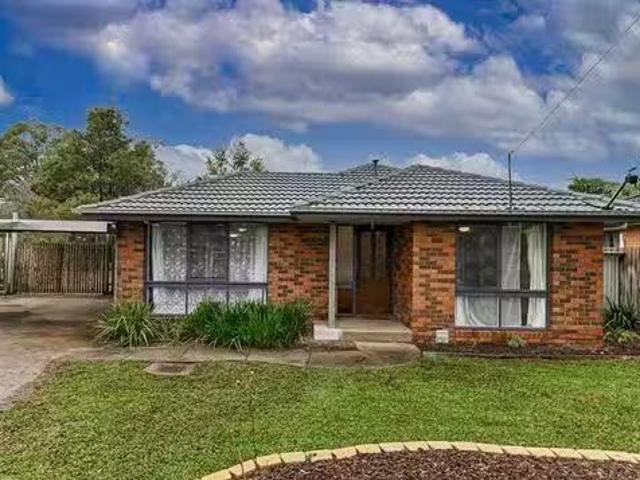 Nice 4 Forbes Court, Bayswater North, VIC 3153