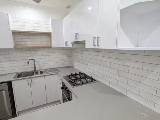 Just in! 4 Idaho Close, White Rock, QLD 4868