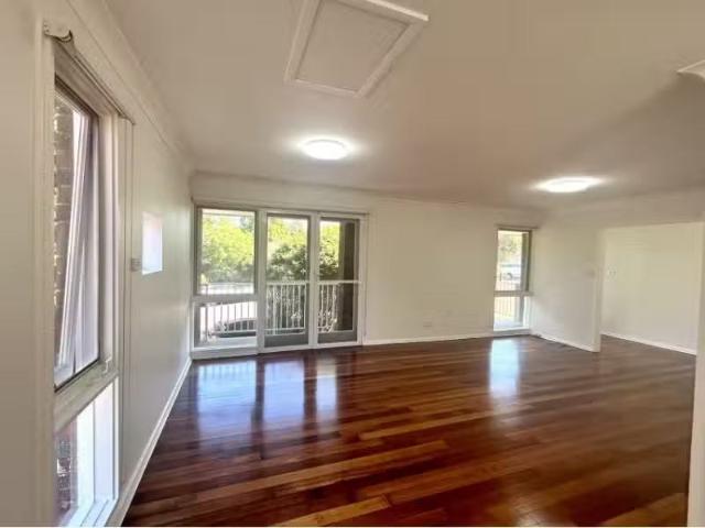 Cheap 4 Pembury Avenue, North Rocks House for rent Listed by.