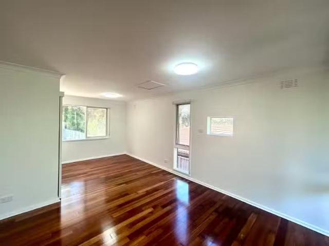 Cozy 4 Pembury Avenue, North Rocks NSW 2151