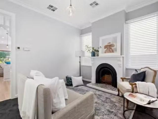 Cozy 504 Gregory St, Soldiers Hill VIC 3350 House For Lease