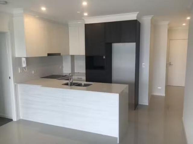 Charming 501/19 Isedale Street, Wooloowin QLD 4030
