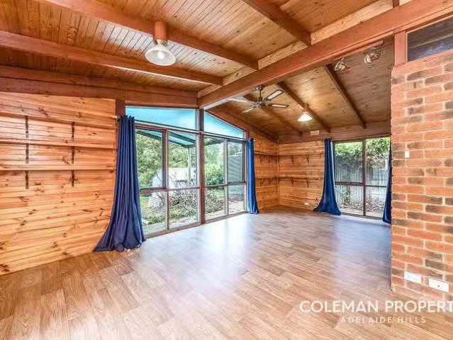 Cozy 50A Adelaide Road, Mount Barker, SA 5251