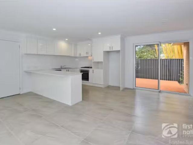 Charming 5/142 South Street, Tuncurry Apartment for rent List.