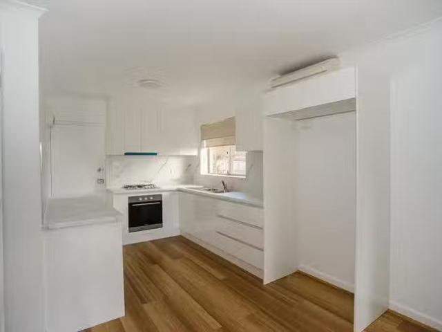 Nice 5/15 Wheatland Street, Seacliff, SA 5049