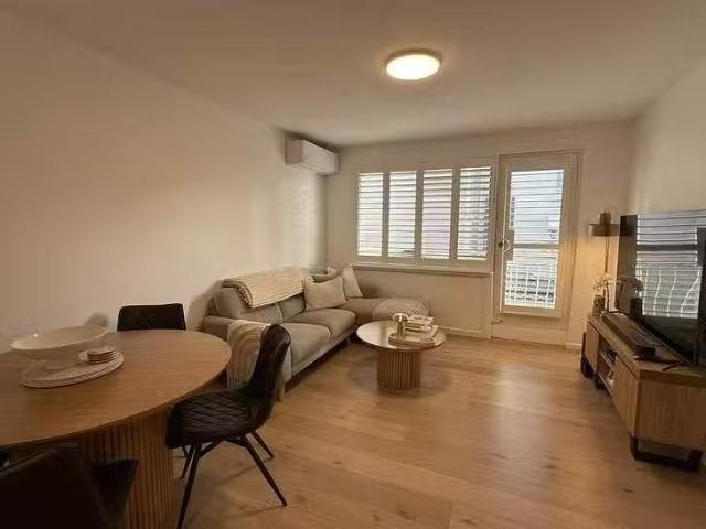 Rental! 5/112 Tennyson Street, Elwood, VIC 3184