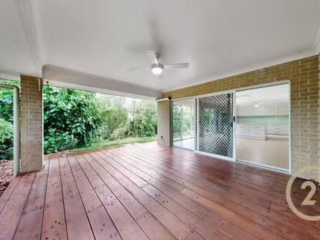 Deal! 51 Leckmy Street, Ferny Grove, QLD 4055