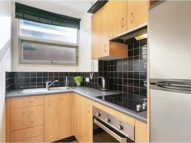 Charming 5/1A Macpherson Street, Waverley Apartment for rent.