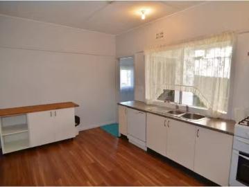 Cozy 52 Outer Crescent, Lithgow House for rent Listed by Lyne.