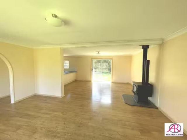 New 52 Newholme Road, Tilbuster House for rent Listed by Fred.