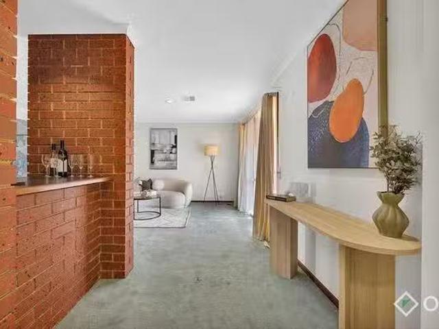 Deal! 53 Barber Drive, Hoppers Crossing, VIC 3029