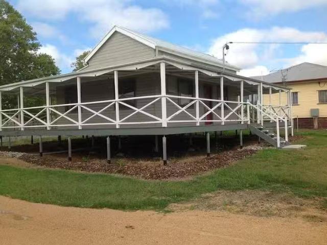 Just in! 53 Willow Street, Killarney, QLD 4373