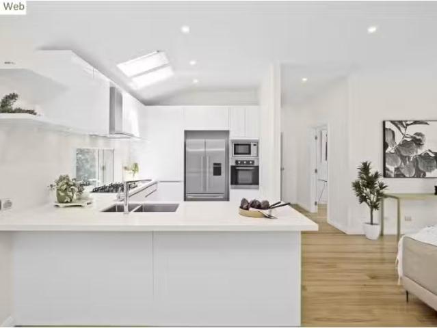 New 54 Beecroft Road, Beecroft House for rent Listed by Danie.