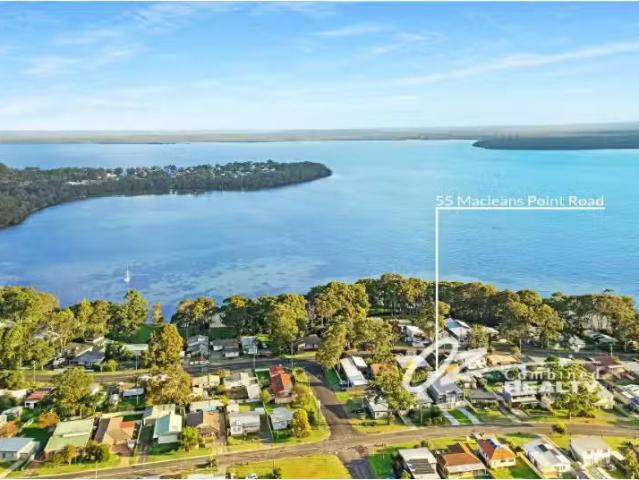 Just in! 55A Macleans Point Road, Sanctuary Point Townhouse fo.