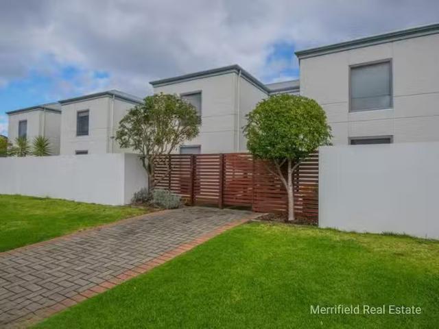 Just in! 5/69 Stead Road, Centennial Park, WA 6330
