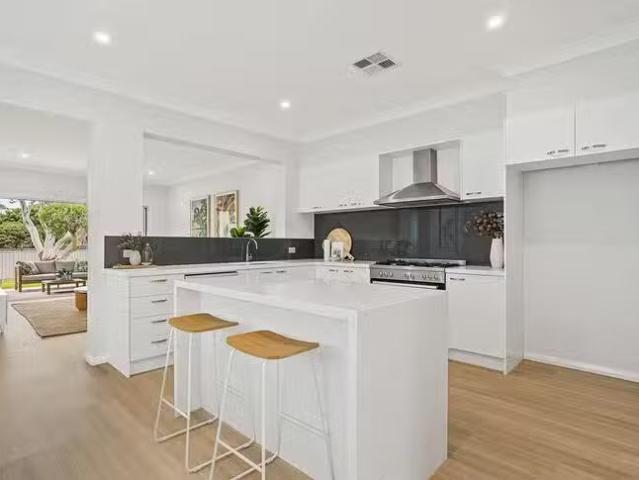 Rental! 57 Barrack Avenue, Barrack Point, NSW 2528