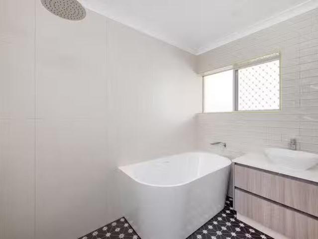 For Rent! 5/7 Wolseley Street, Clayfield, QLD 4011