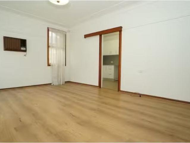 Charming 58 Grainger Avenue, Mount Pritchard House for rent L.