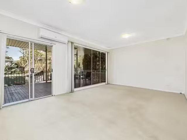 Cozy 58 Regatta Road, Canada Bay, NSW 2046