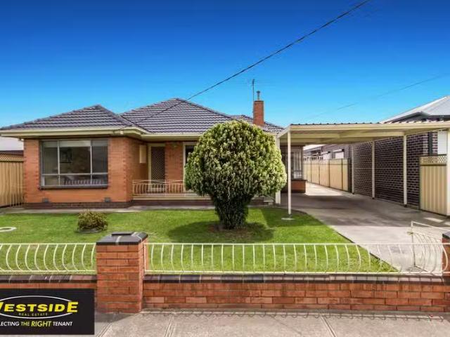 Cheap 59 Erica Avenue, St Albans VIC 3021