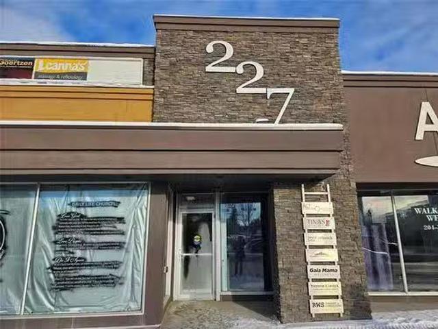 Unique 5 227 Main Street, Steinbach, MB, R5G 1Y7 commercial.