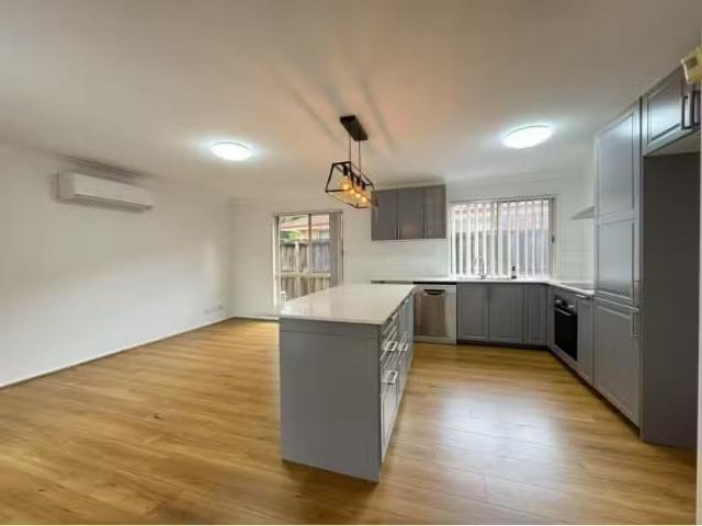For Rent! 5 Trumble Place, Rouse Hill House for rent Listed b.