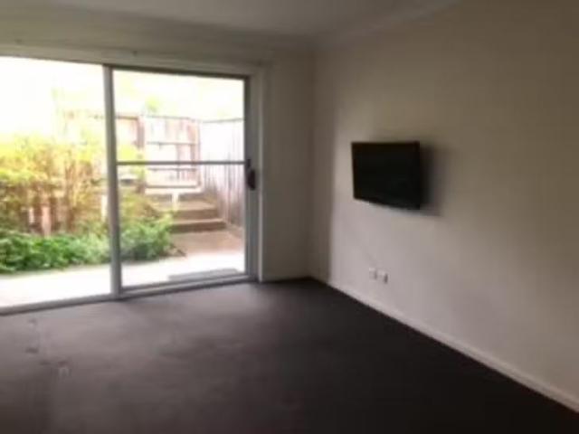Deal! 5 White Close, Lilydale, VIC 3140