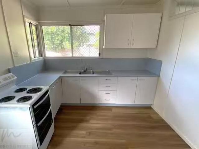 Deal! 5 Beta Street, Sunset, QLD 4825