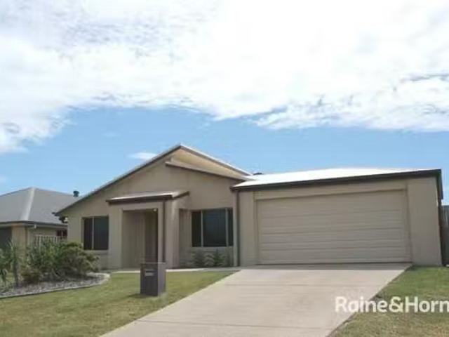 For Rent! 5 Bombo Court, Blacks Beach, QLD 4740